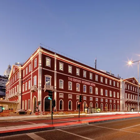 The Editory Riverside Hotel, An Historic Szálloda 5*