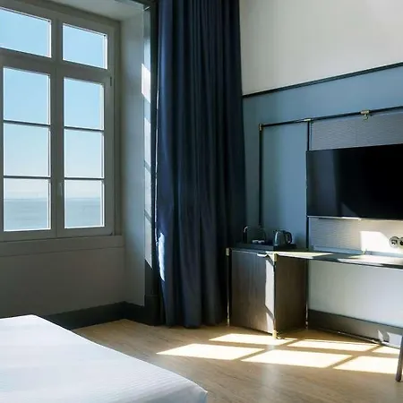 The Editory Riverside Hotel, An Historic מלון 5*