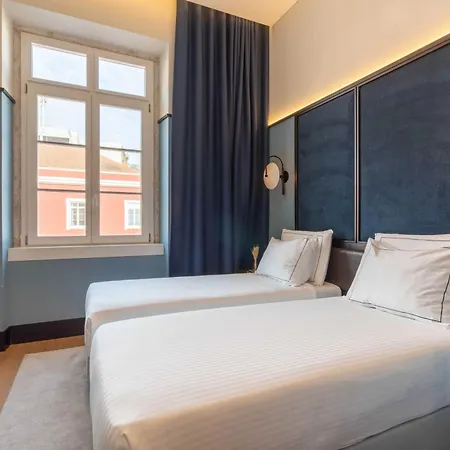 Hotel The Editory Riverside Hotel, An Historic