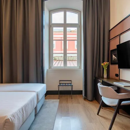 The Editory Riverside Hotel, An Historic 5*