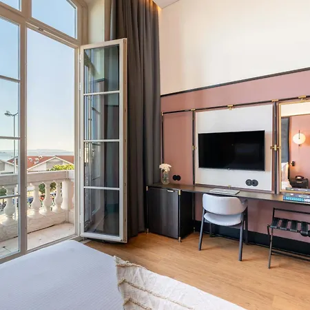 The Editory Riverside Hotel, An Historic リスボン