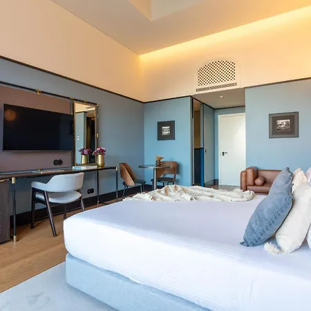 The Editory Riverside Hotel, An Historic 5*