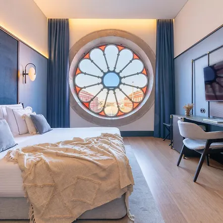 Hotel The Editory Riverside Hotel, An Historic