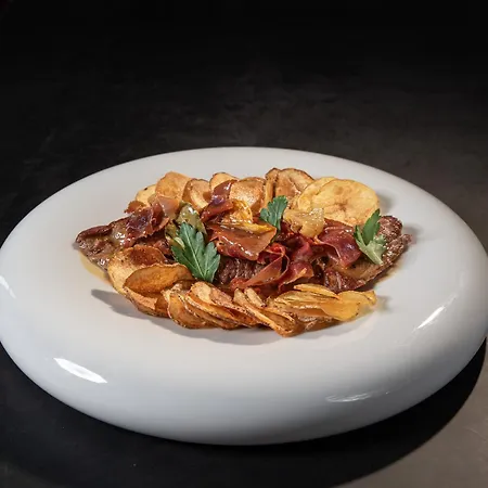 ホテル The Editory Riverside Hotel, An Historic