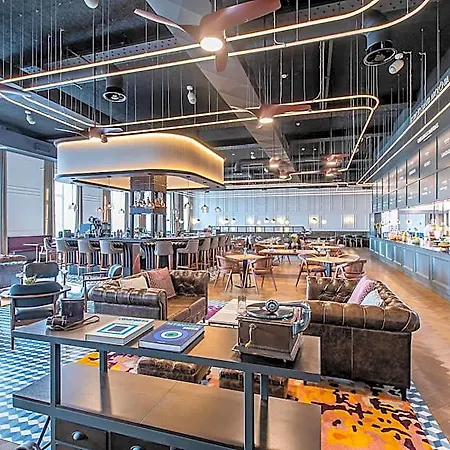 ホテル The Editory Riverside Hotel, An Historic 5*