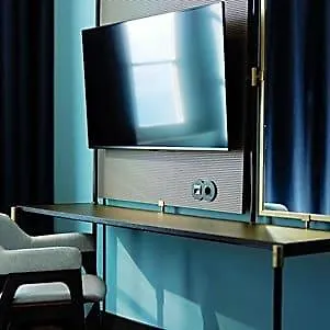 Отель The Editory Riverside Hotel, An Historic