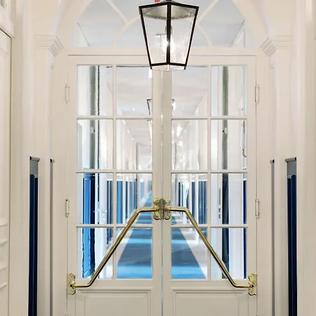 The Editory Riverside Hotel, An Historic 5* Lissabon