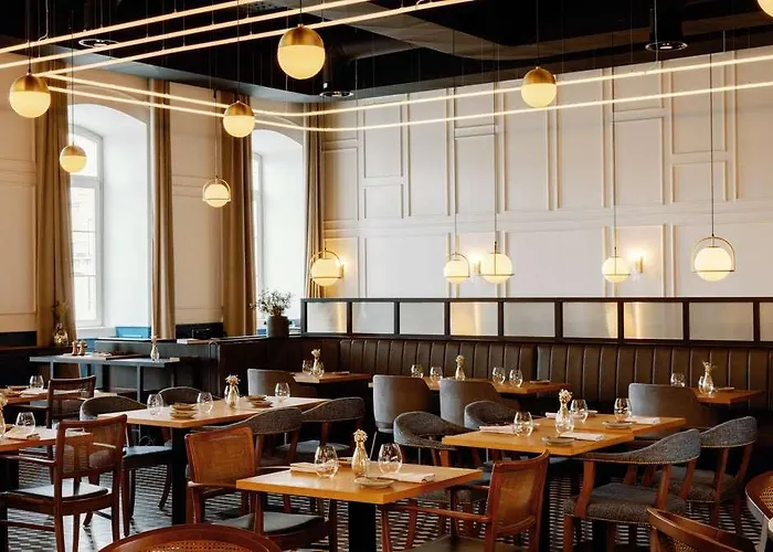 Отель The Editory Riverside Hotel, An Historic 5*