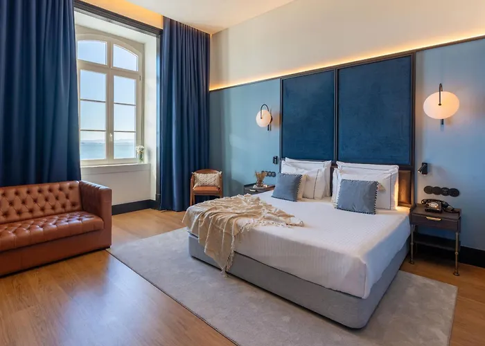 The Editory Riverside Hotel, An Historic Отель 5*