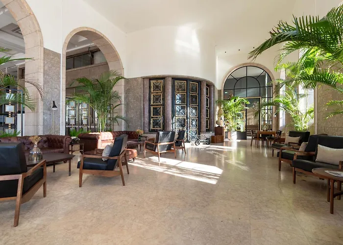 Отель The Editory Riverside Hotel, An Historic Лиссабон