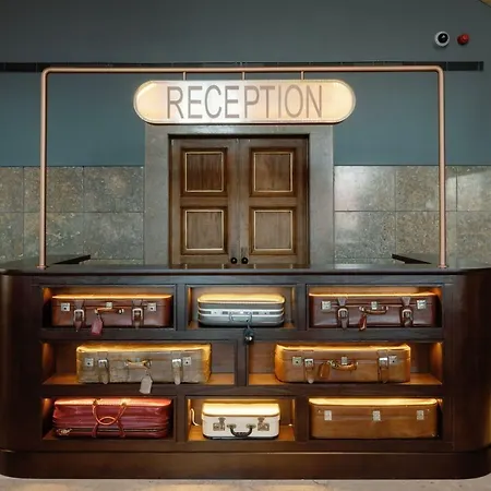 The Editory Riverside Hotel, An Historic 5* Lisboa