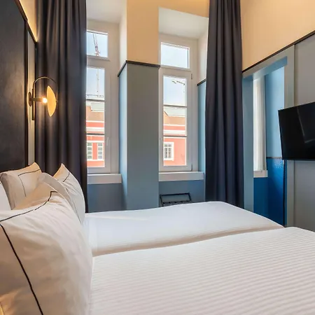 The Editory Riverside Hotel, An Historic 5*